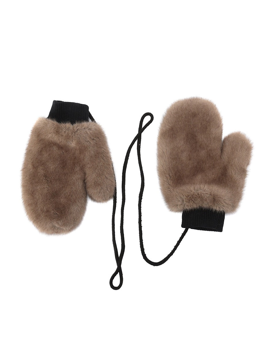 Fluffy Feng Hat & Warmth Gloves