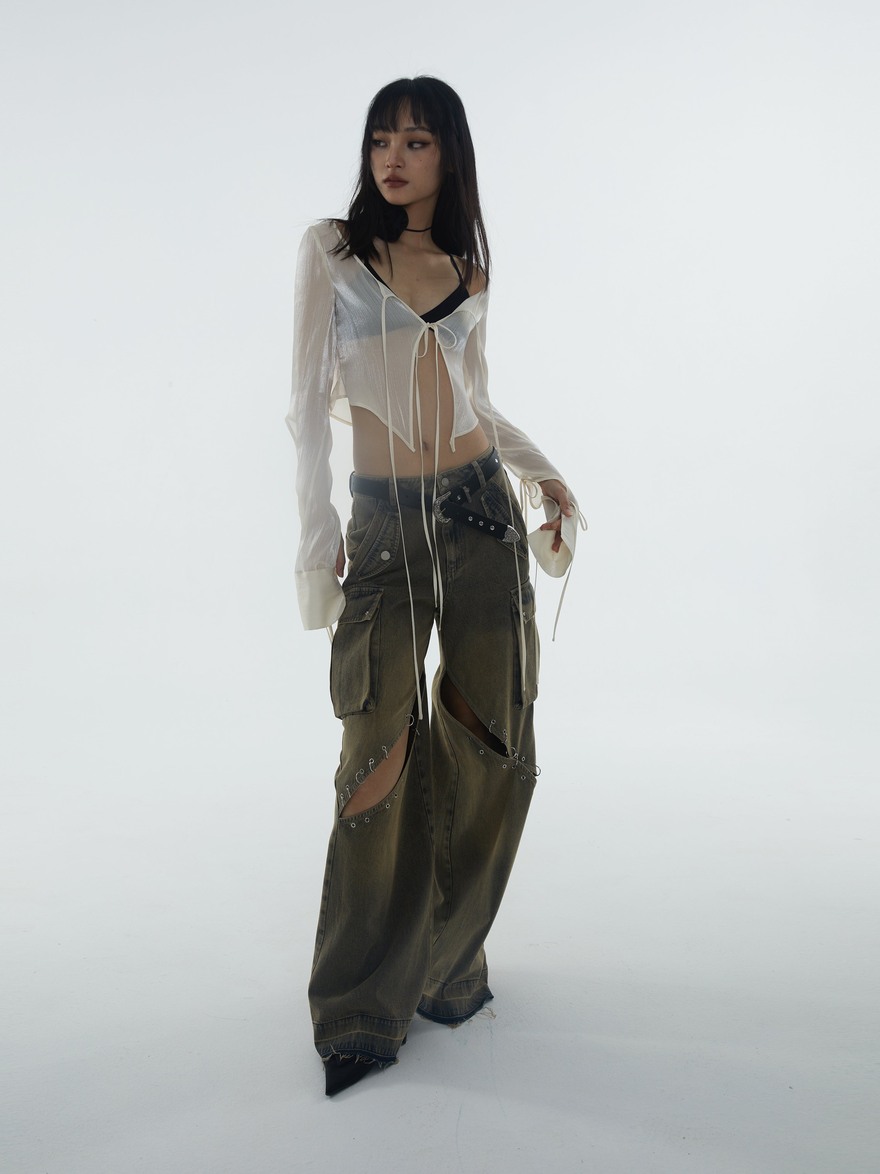 휴식 깎아 지른 끈 짧은 가디건