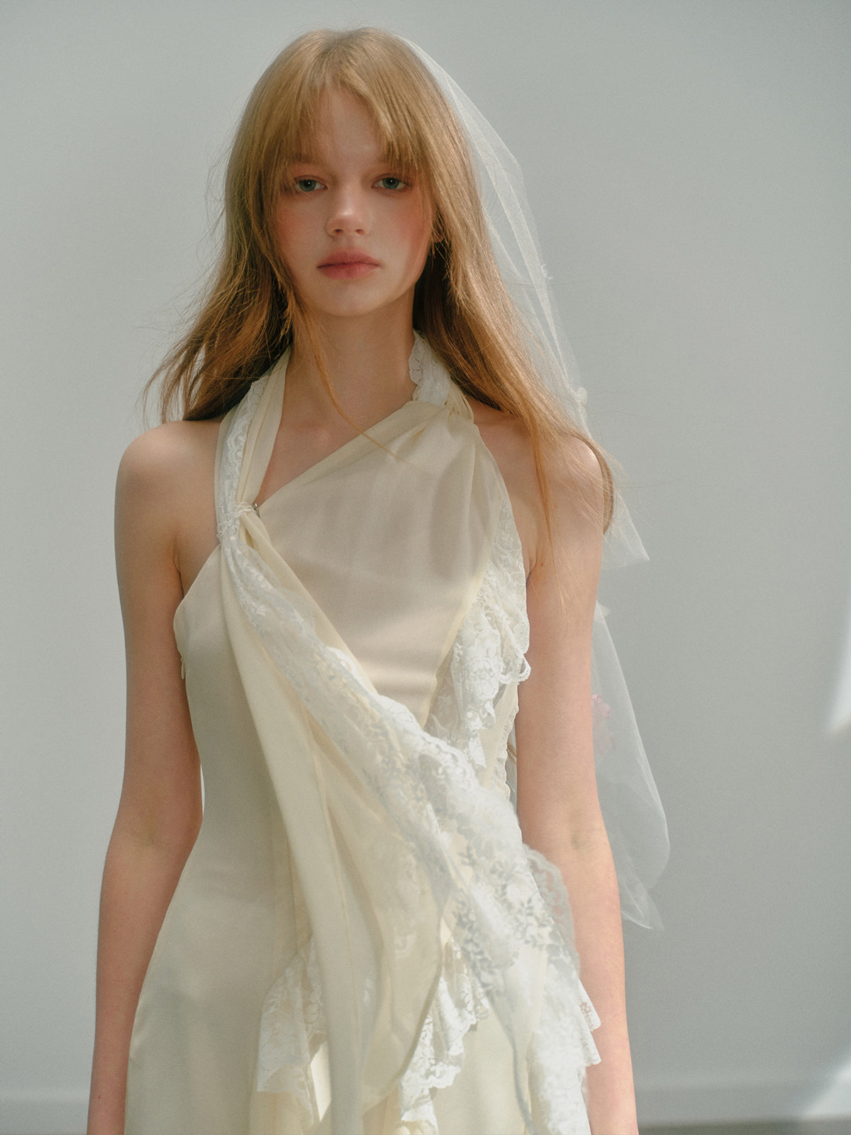 Ribbon Irregular Diagonal Lace Halterneck Chiffon Dress