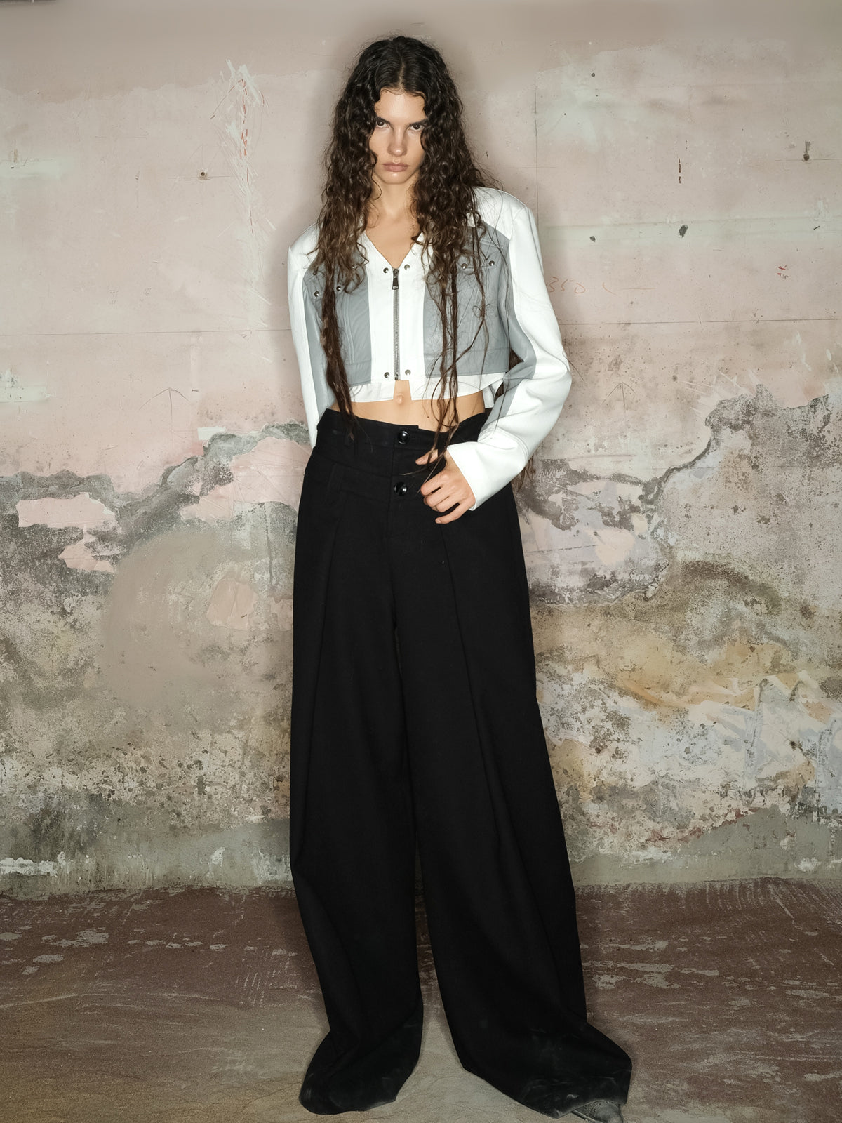 Bi-Color Retro Chic Nichi Laeter Cropped Jacke