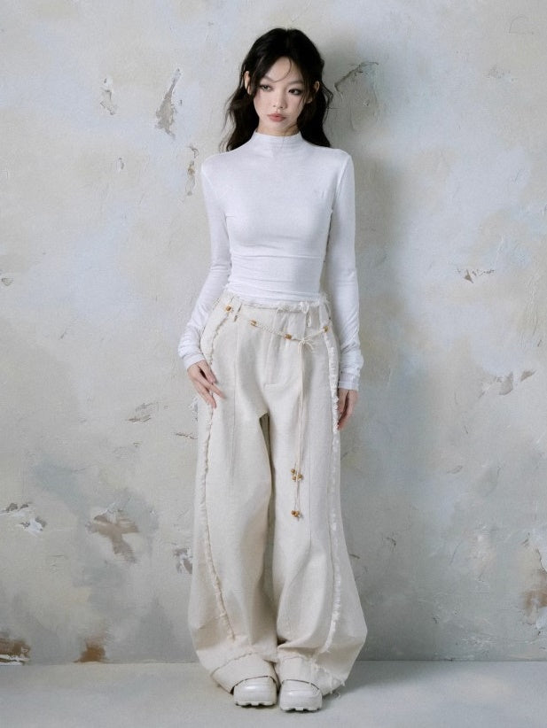 Embroidered Bottle Neck Slimming Bottoming Shirt