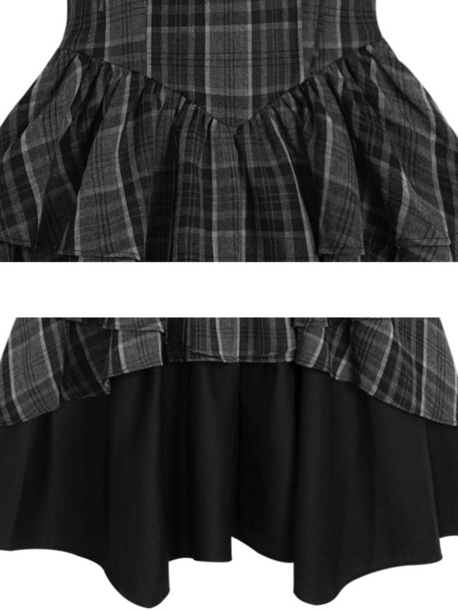 Gitternähtenschlingekleid