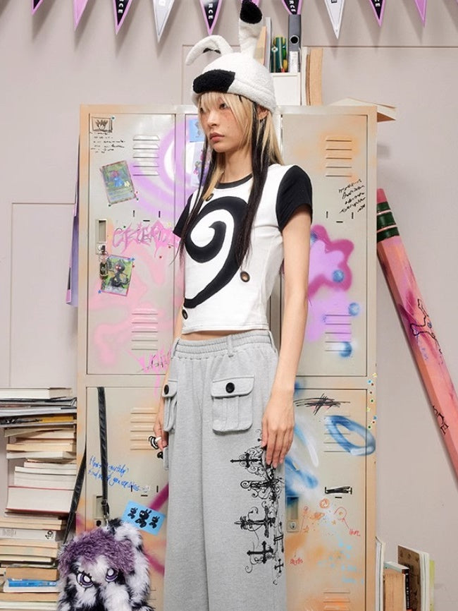 Spiral-panel Cut-out T-shirt