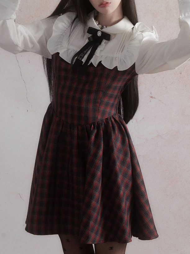 격자 무늬 인형 칼라 드레스