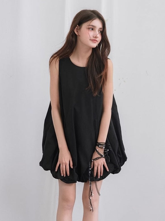 Backless Bud Cloud Sleeveless One-piece