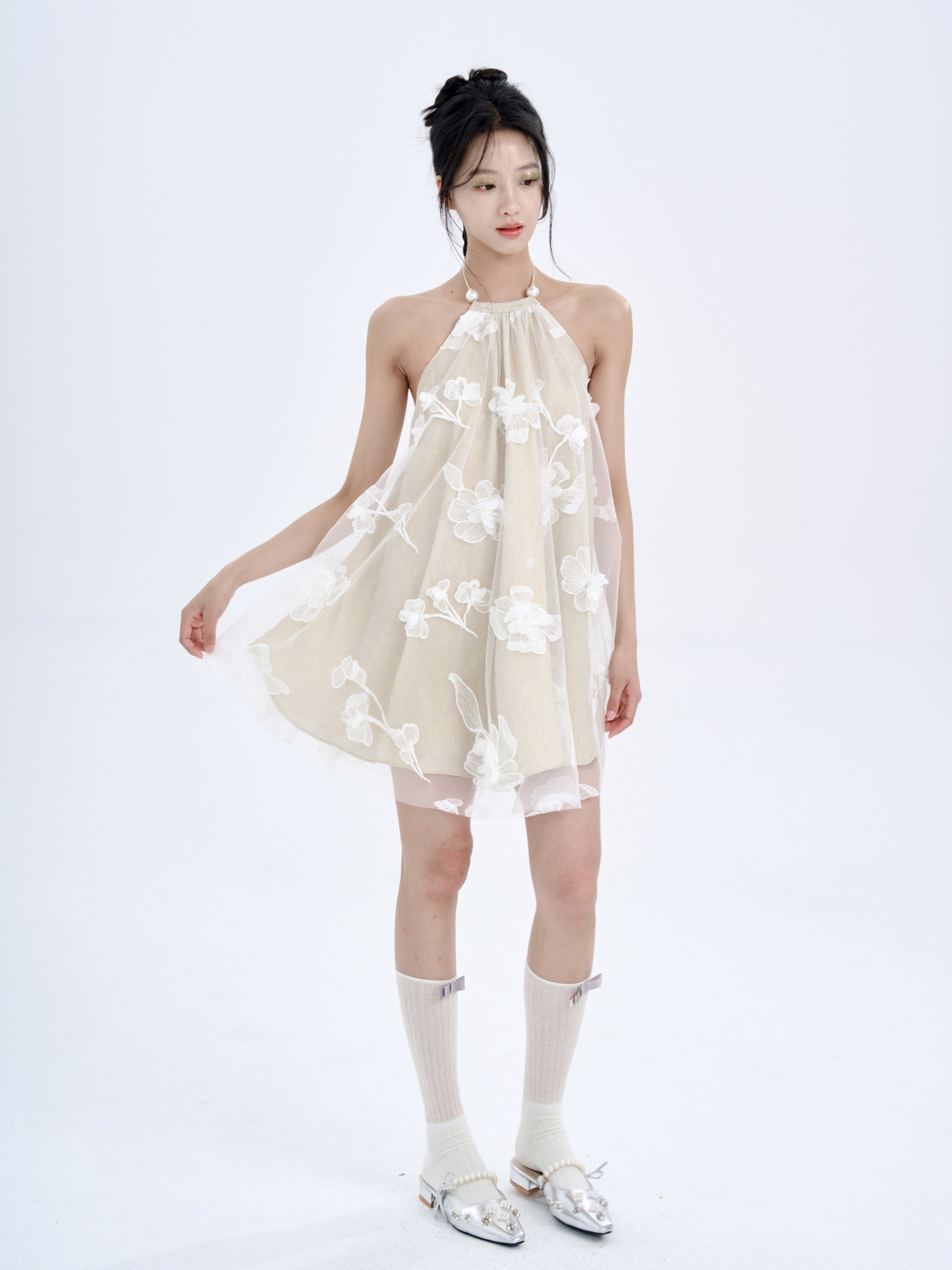 Three-dimensional Flower Halter Neck Dress
