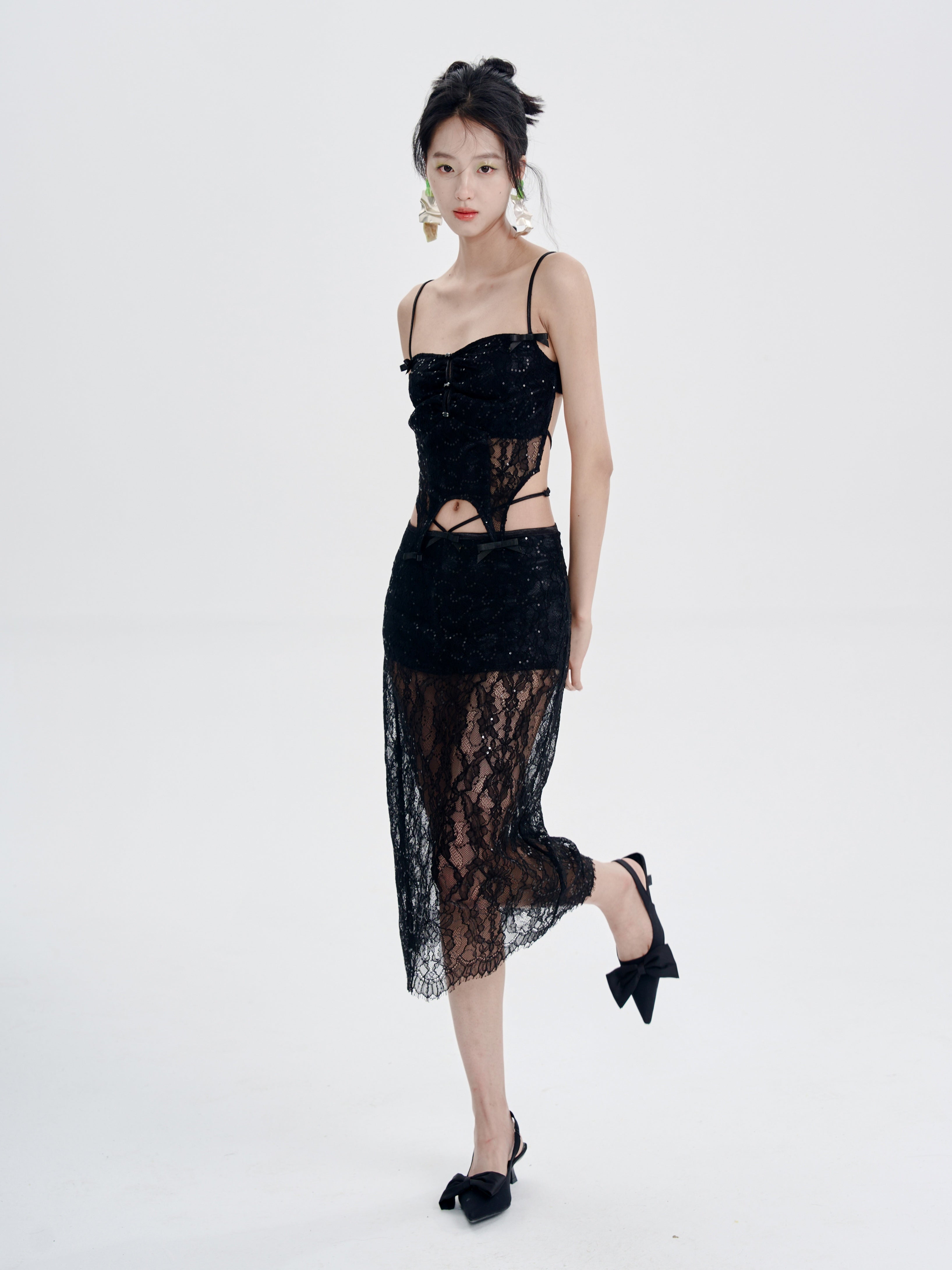Lace Irregular Hem Camisole & Low Waist Mid-Length Skirt