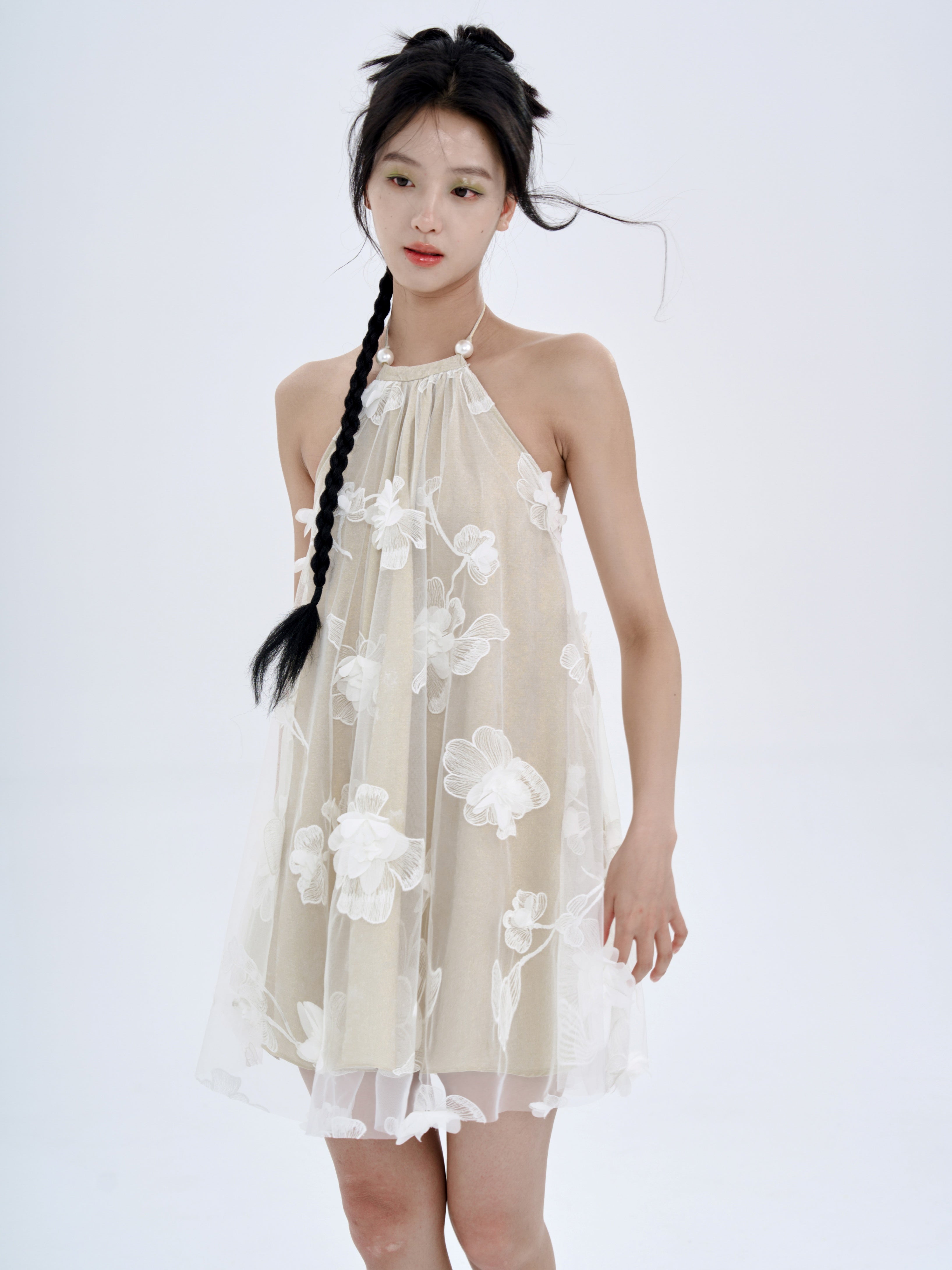 Three-dimensional Flower Halter Neck Dress