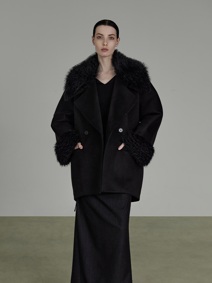 Oversize Classy Chic Boa Coat