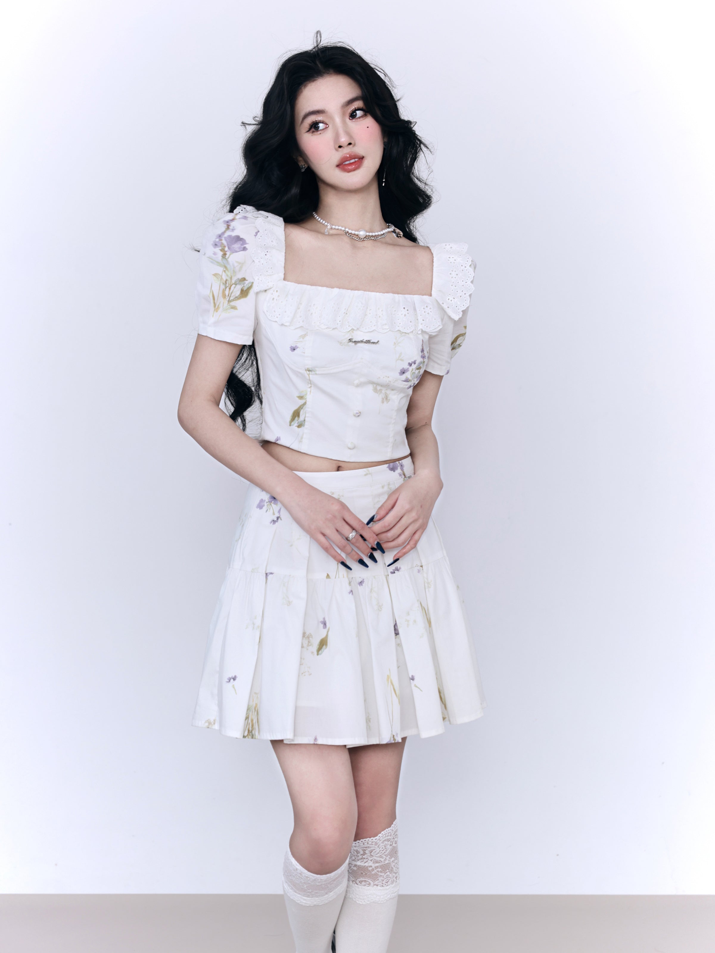 Lace Flower Natural Frill Girly PLEATS BLOUSE & SHORT-SKIRT