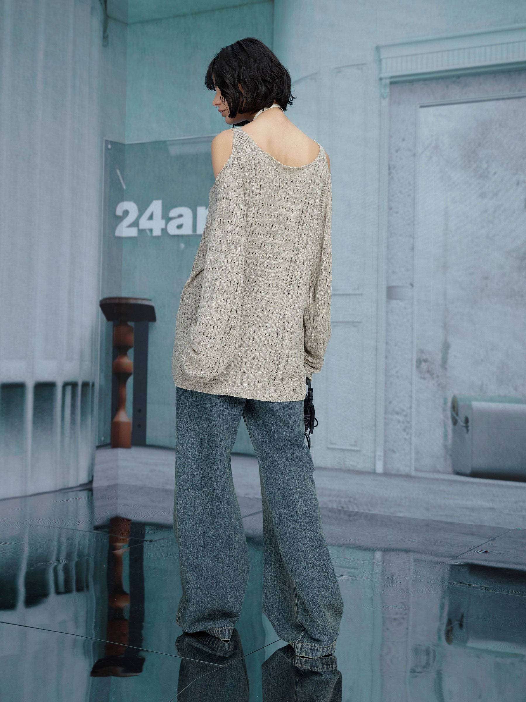 Open-shoulder Loose Mesh Knit