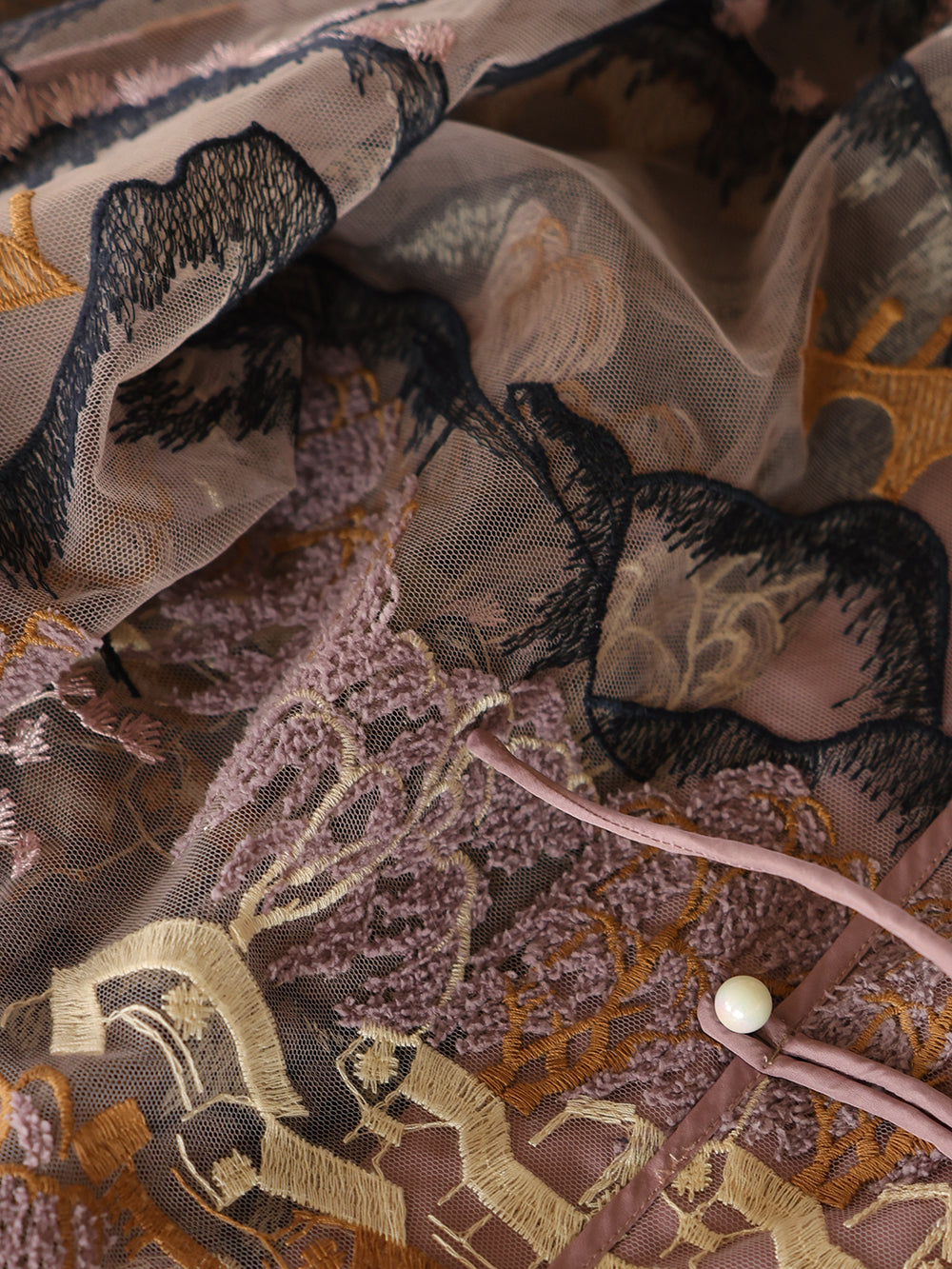 자수 중국 레트로 시프 스루 탑