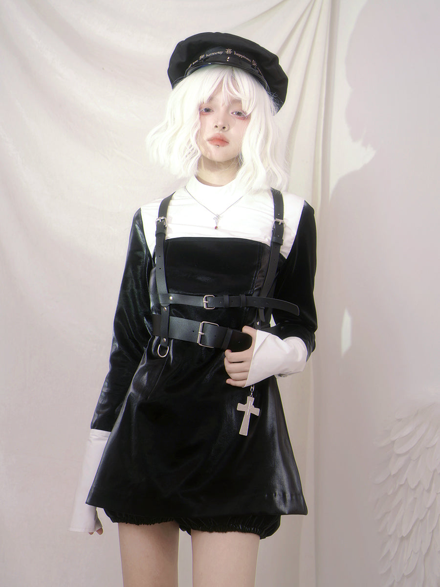 고딕 양식은 평범한 자수 원피스를 확인했습니다