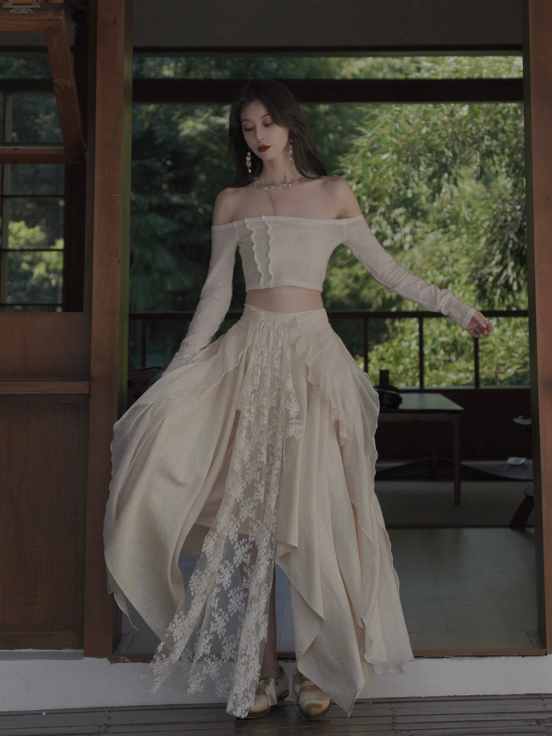 Lace Ciffon Asynmmetry Long Skirt