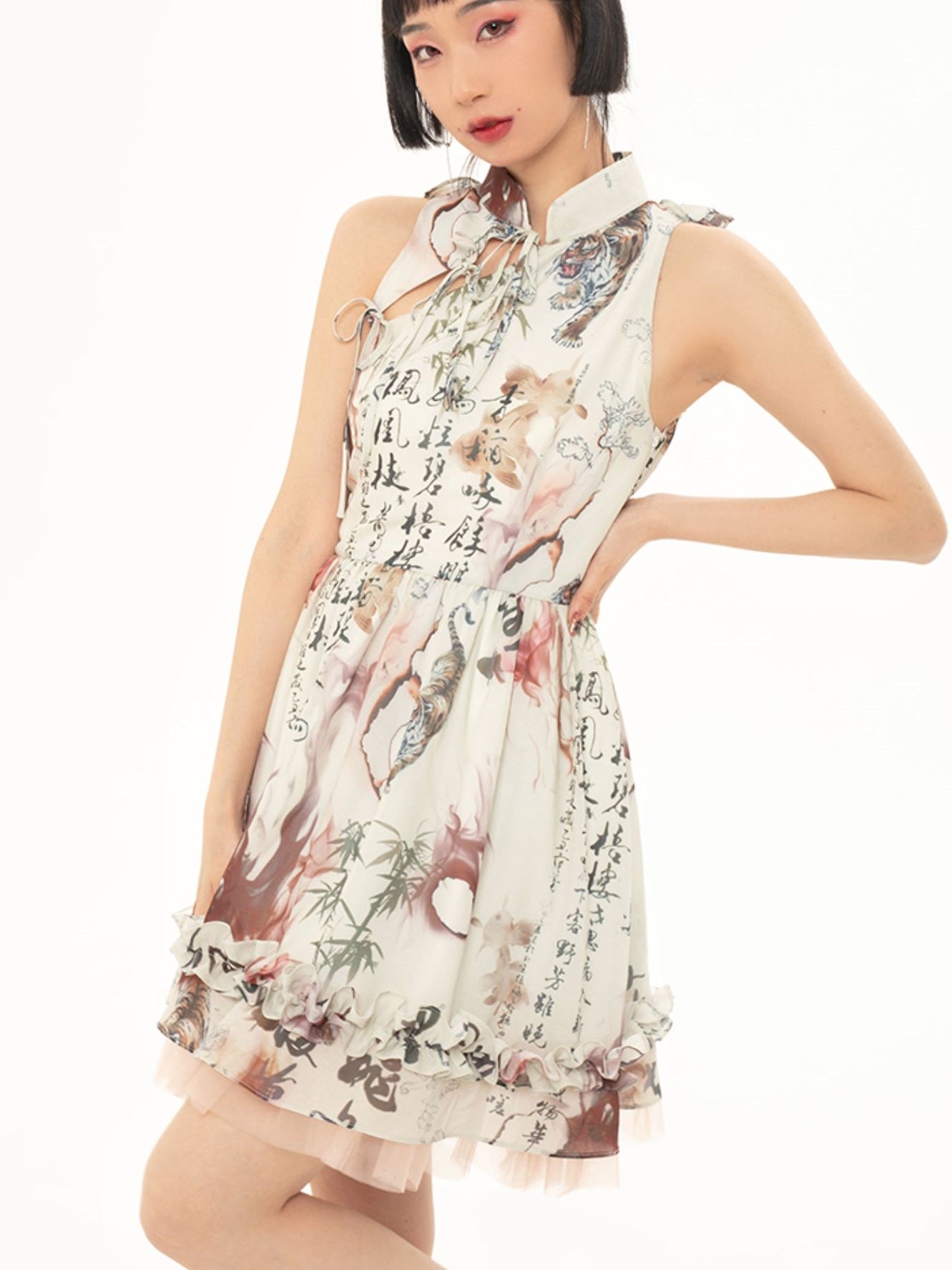 Puff-Sleeve Fluffy Frill Nichi Einteiliger