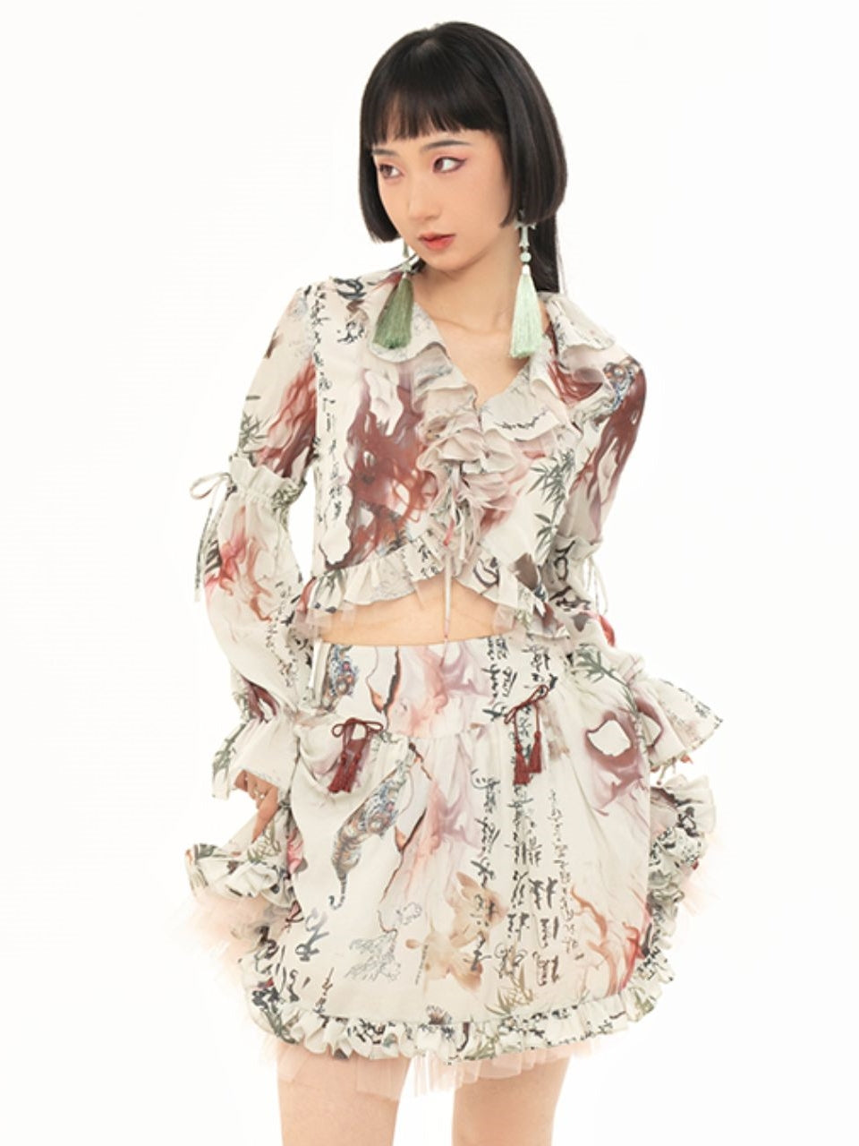 프릴 일본식 자른 푹신한 블라우스