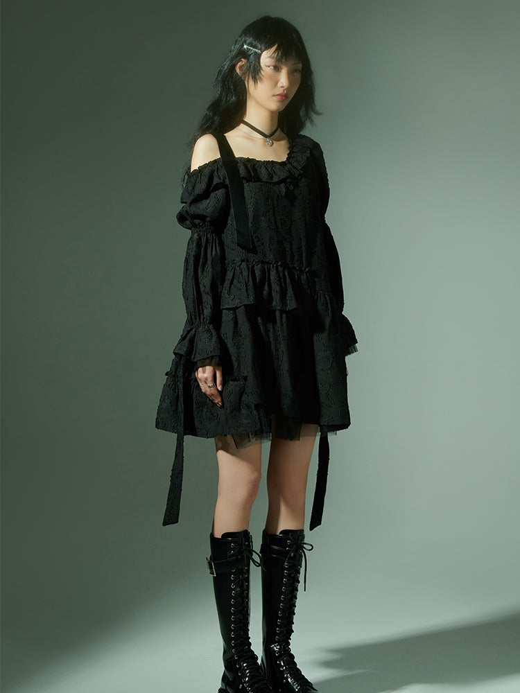 Opne-Shoulder 불규칙한 계층 밑단 원피스