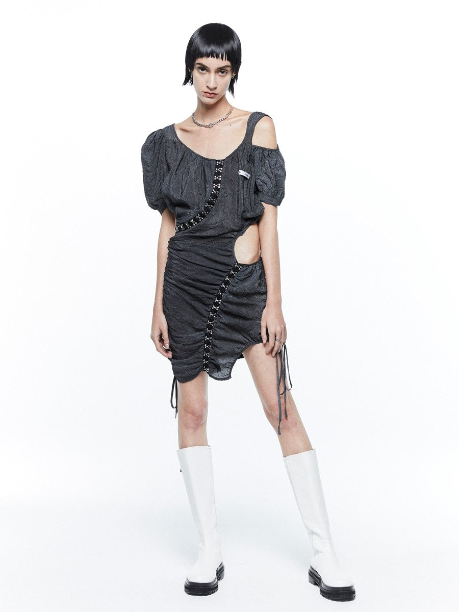 Wrinkled Side-cut Nichi Drawstring Gather One-piece