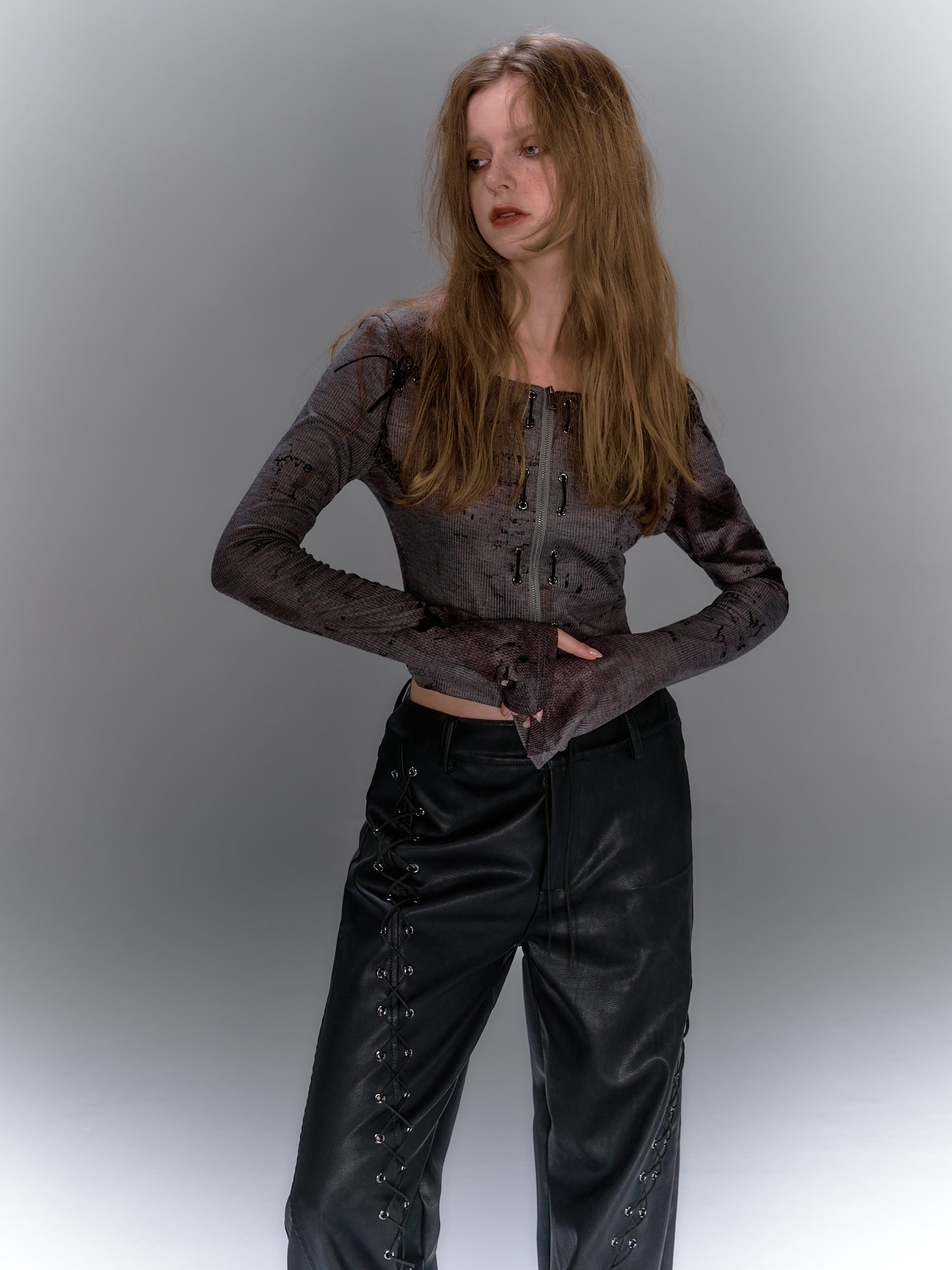 Lace-up Fastener Slim Thin Knit