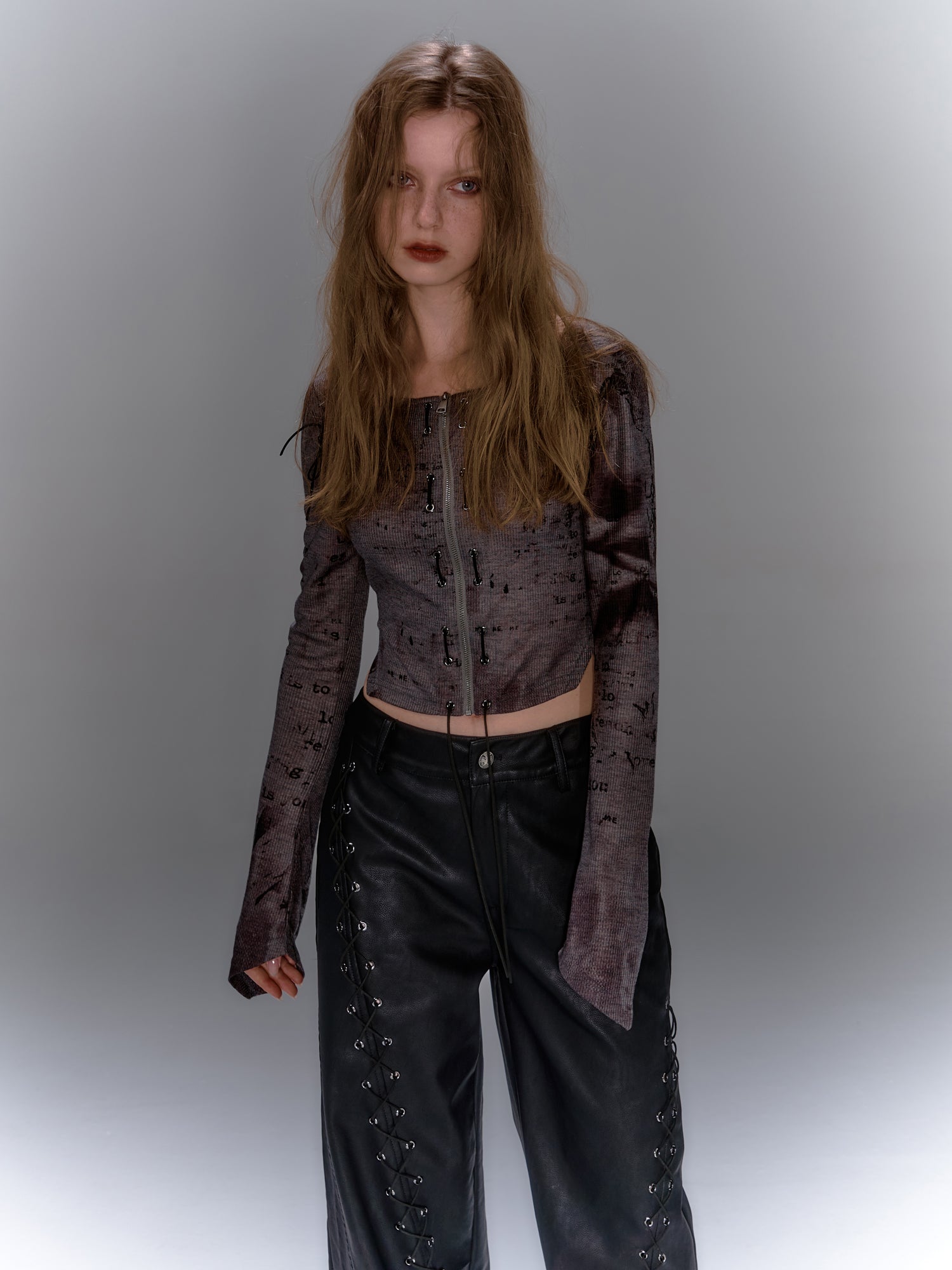 Lace-up Fastener Slim Thin Knit
