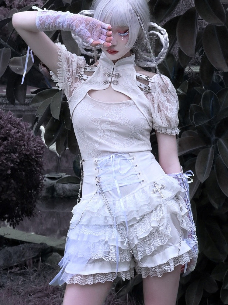 고딕 레이스 하이 자프-슬리브 블라우스