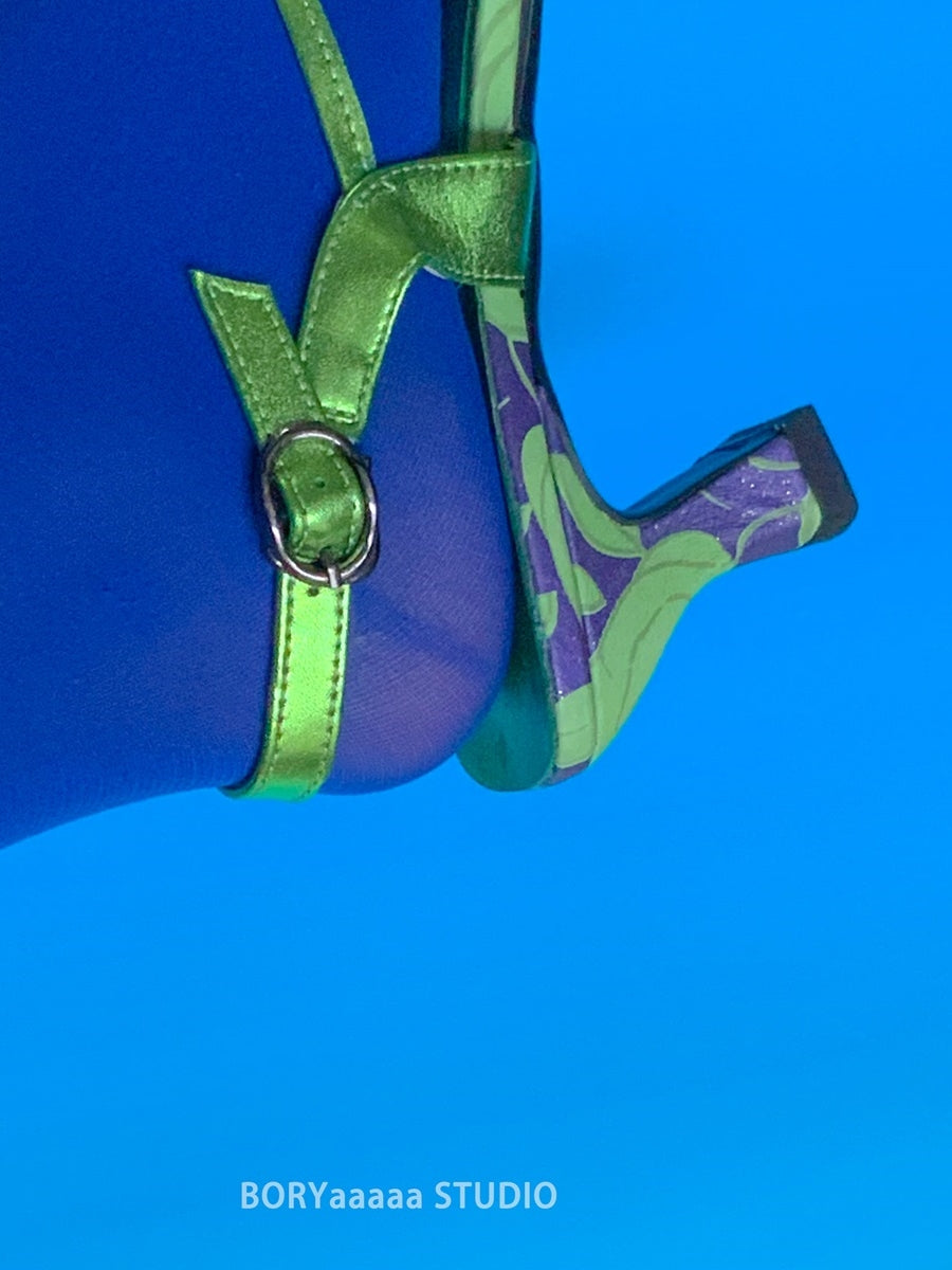 Sandale à la mode à talons à toe à toe à toe à fleurs