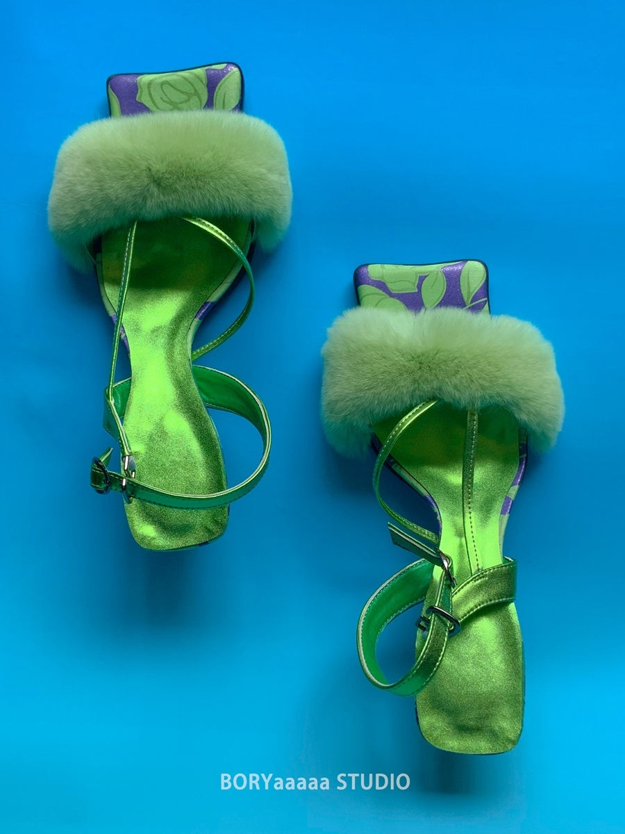 Sandale à la mode à talons à toe à toe à toe à fleurs