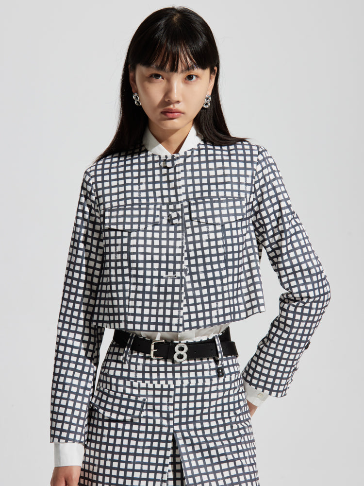 Scheckte mit mittlerer Flare Jacke Rock geschnitten