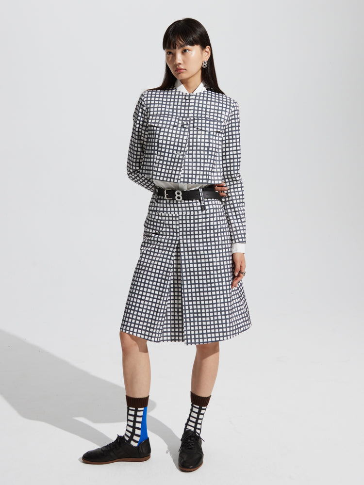 Scheckte mit mittlerer Flare Jacke Rock geschnitten