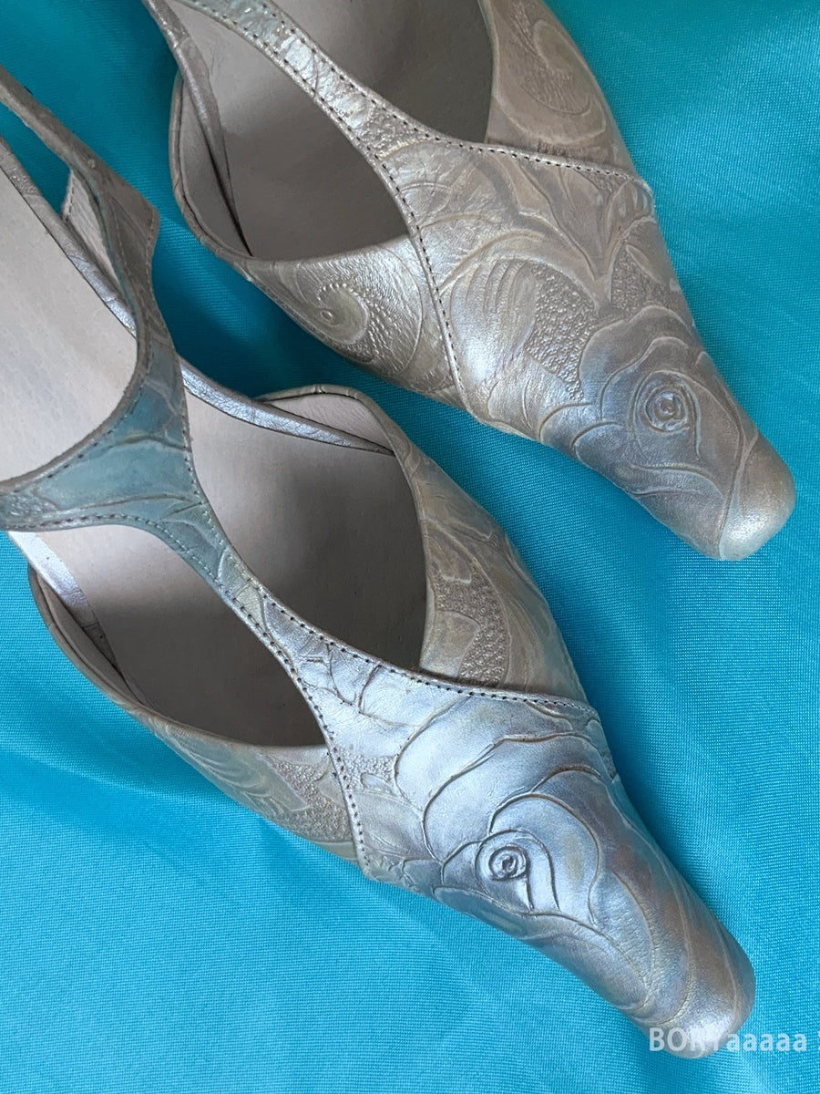 Gradation unique Pompes à pointe carrée