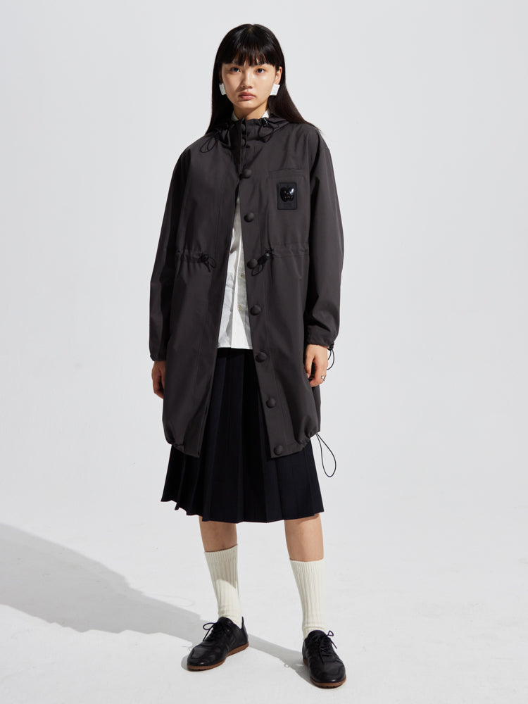 길고 생생한 바람막이