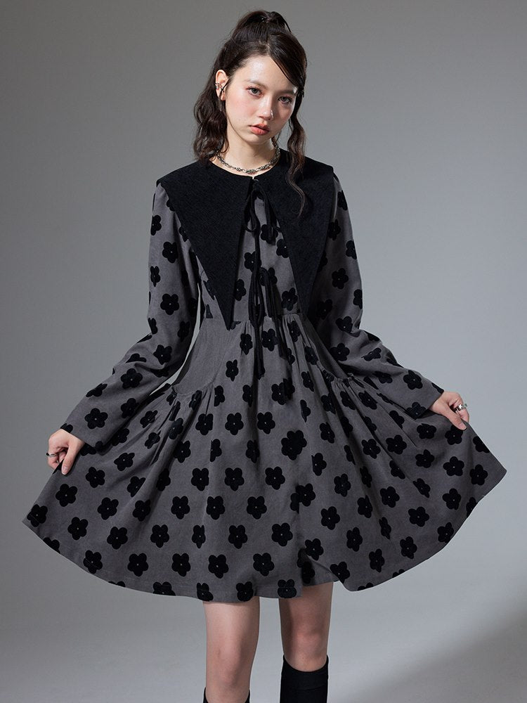 플레어 플라워 트라이앵글 칼라 레트로 여성용 원피스