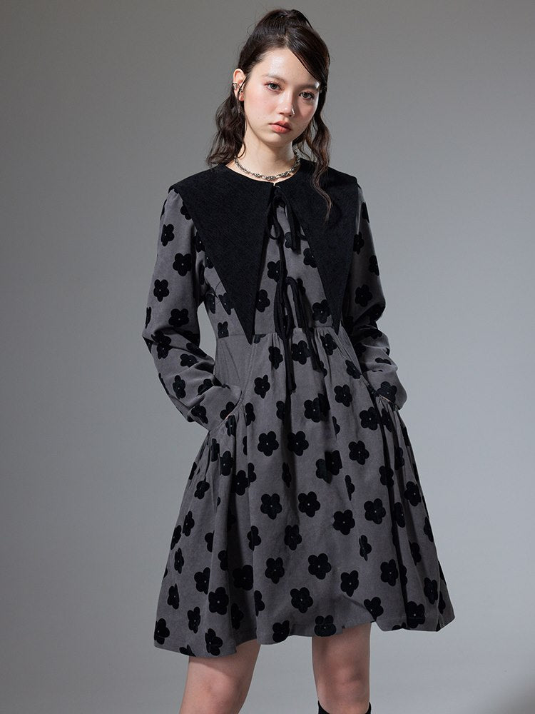 플레어 플라워 트라이앵글 칼라 레트로 여성용 원피스