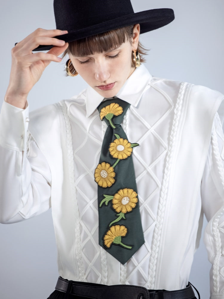 Stickerei Kinit Häkelnichi -Hemd