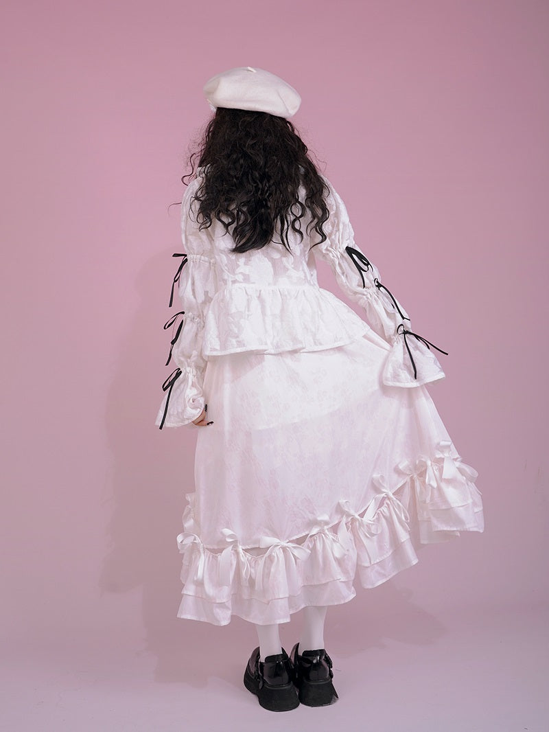 고딕 레이스 리본 프릴 자수 블라우스