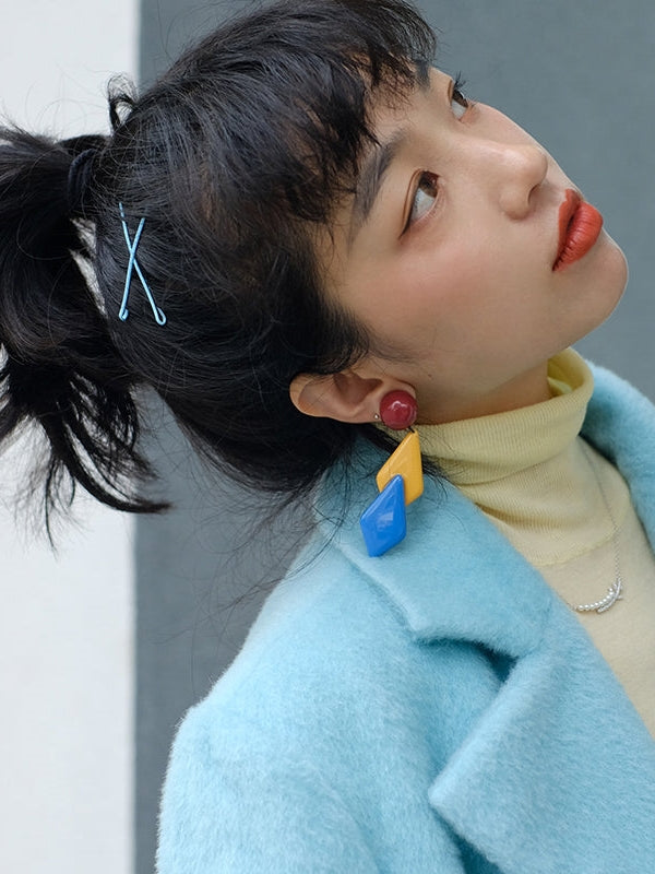 수지 기하학적 귀걸이