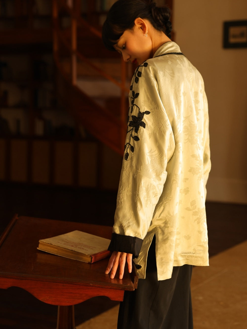 Beads Retro FloeWR 3D TOPS