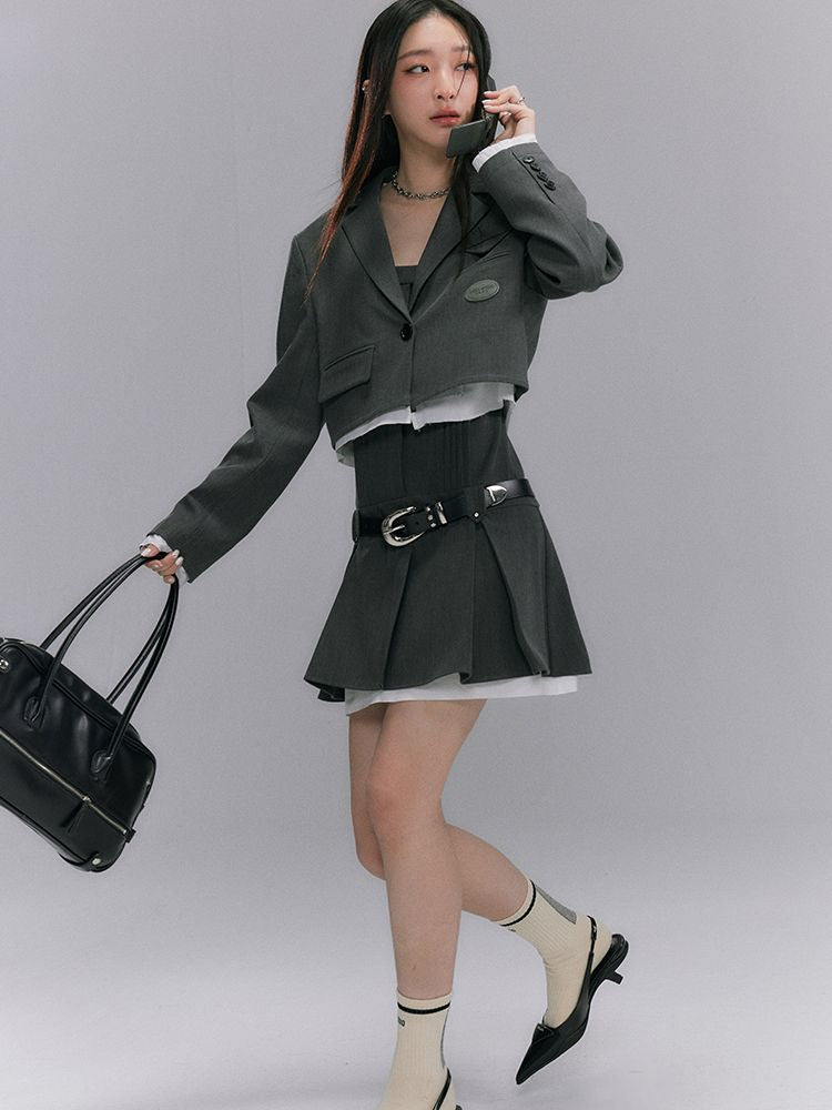 Manches plis courts une seule pièce