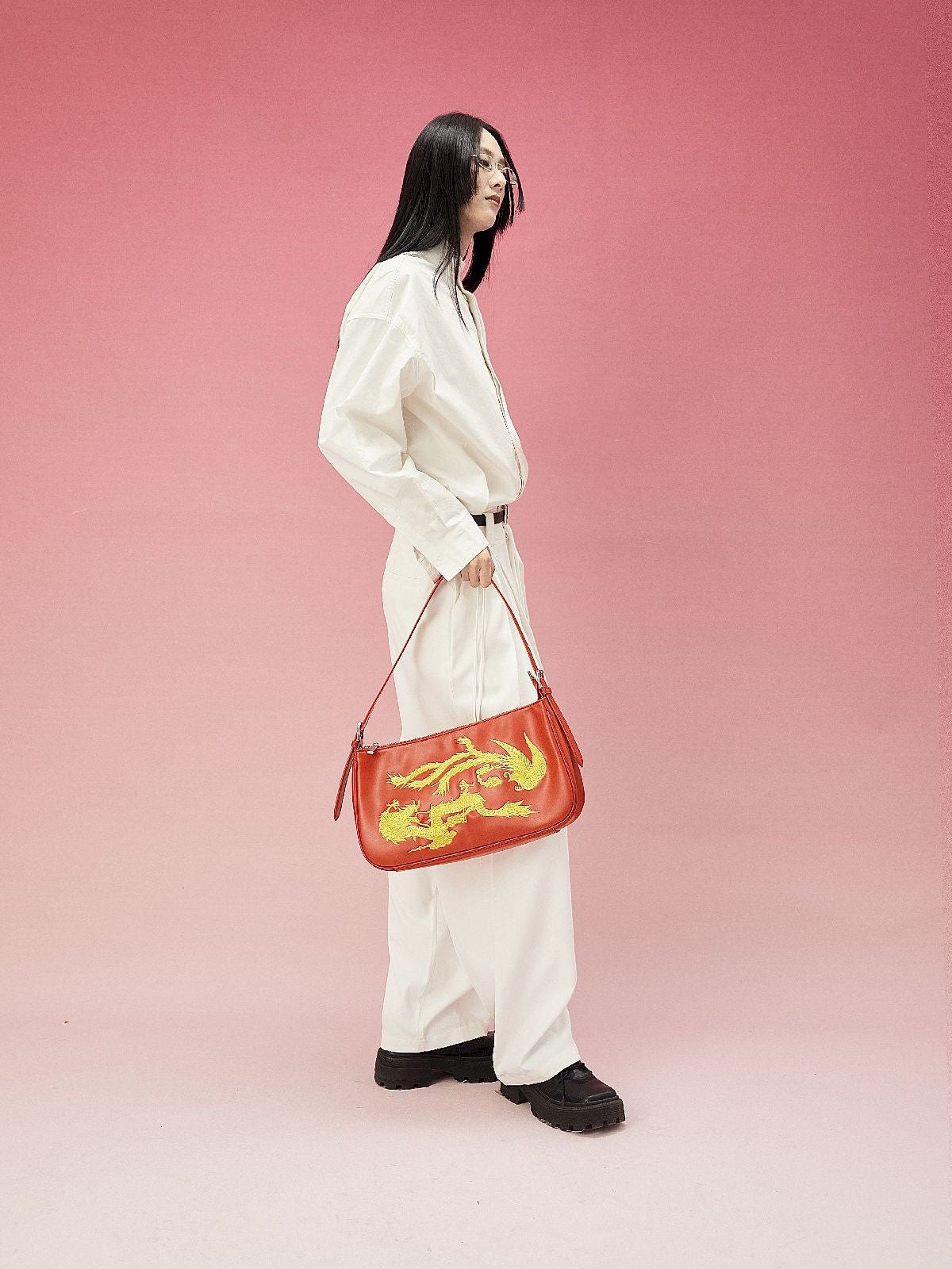 스탠드 콜라 자수 전면 비행 셔츠