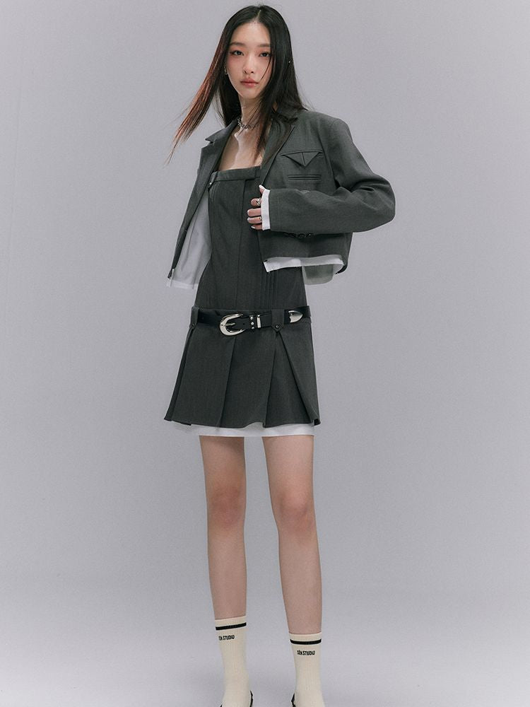 Manches plis courts une seule pièce