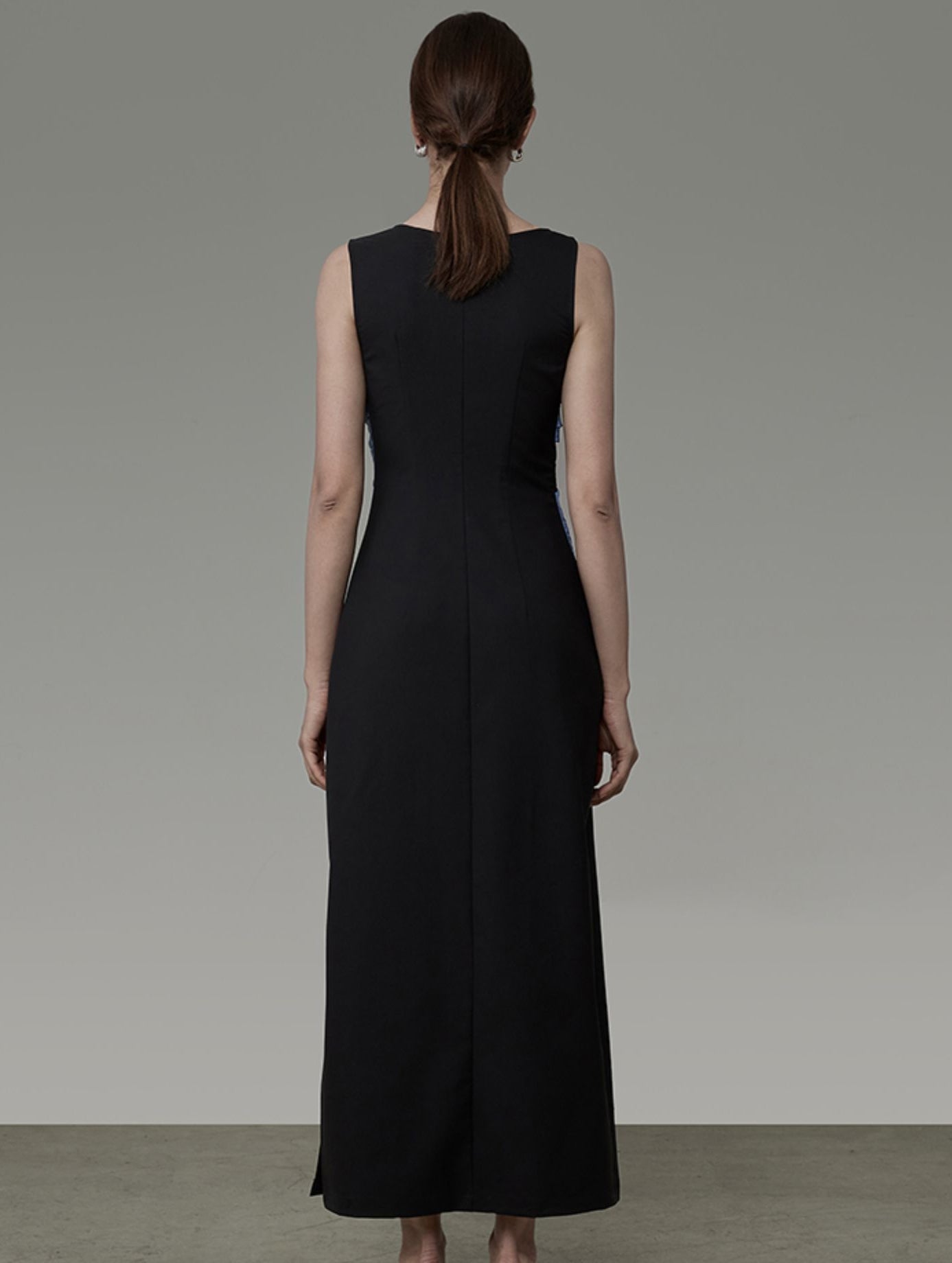 Cross CLASSY CHIC SLEEVESSS ELEGANT NICHI ONE-PIECE