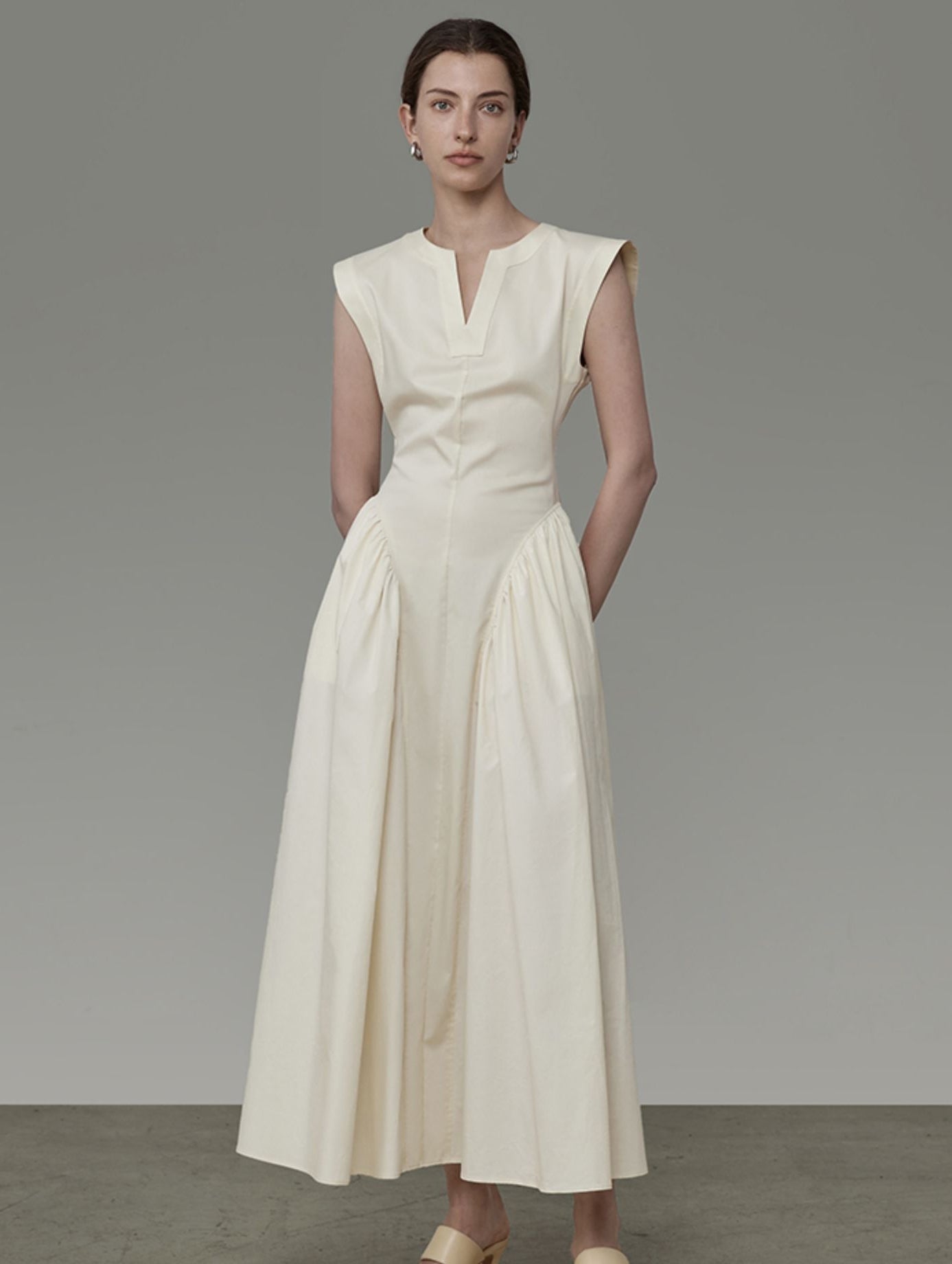 Flare Classy Chic Sleeveress V-Cut Long-ONE-PIECE