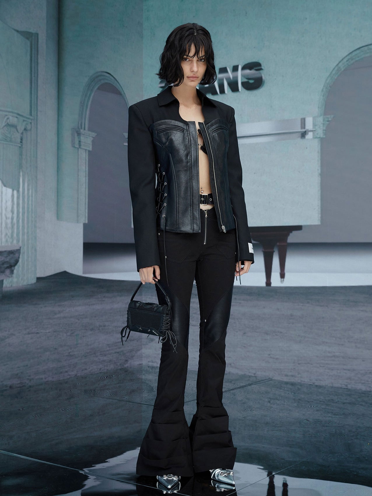 Leather Handsome Cool Lace-up Tops&Skirt