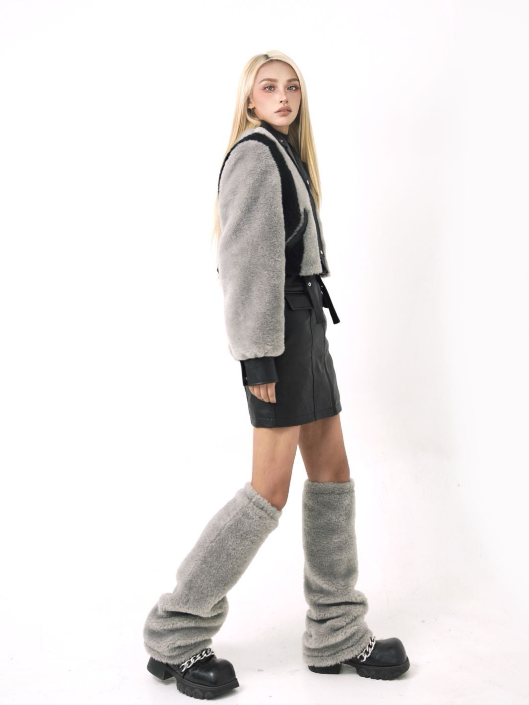 보아 가죽 짧은 재킷