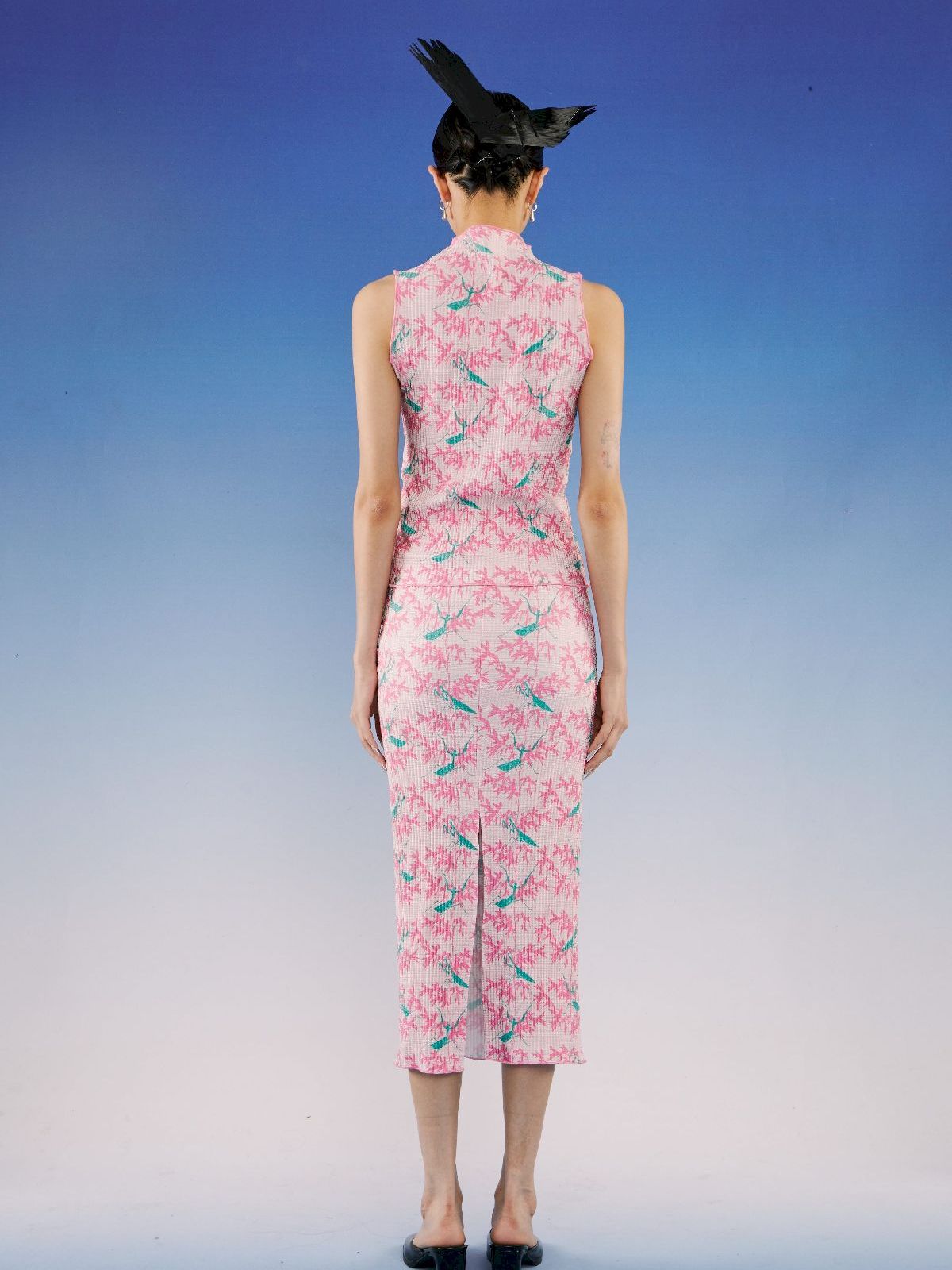 Falten ärmellose Blumenplatten & Langstreicher