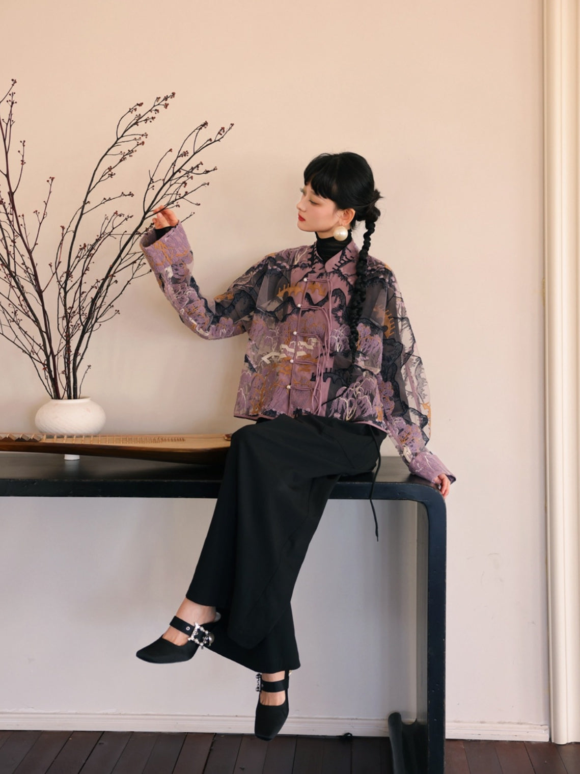 자수 중국 레트로 시프 스루 탑