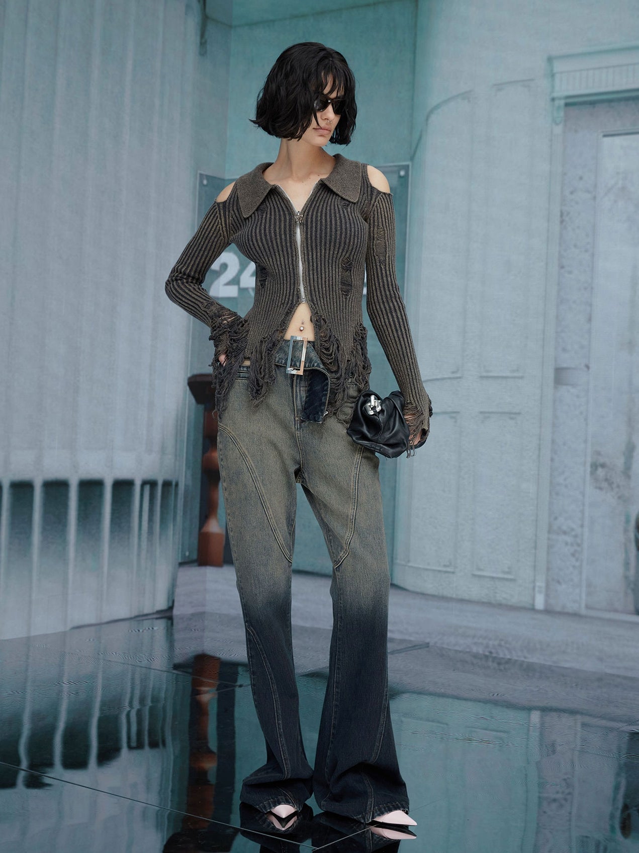 DAMAGE TASSEL NICHI OPEN-SHOUDER TOPS & SKIRT