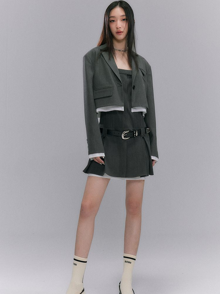 Manches plis courts une seule pièce