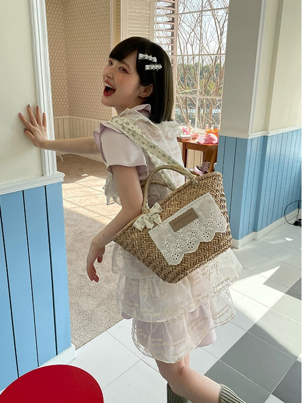 Asymmetriestufe-Peplum-durch-Durchsicht süße Bluse