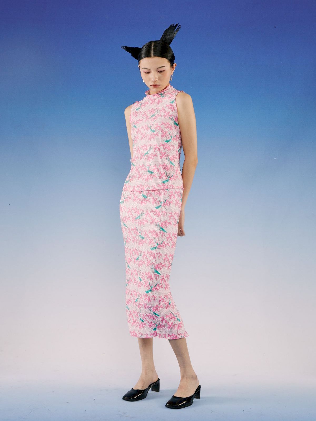 Falten ärmellose Blumenplatten & Langstreicher